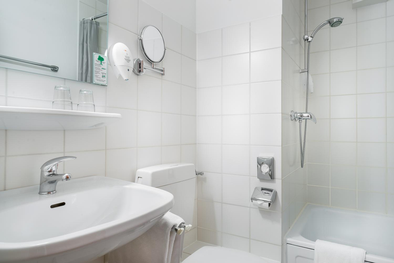 Bathroom 12
