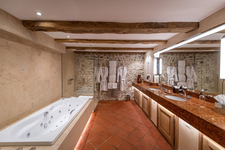Bathroom 5