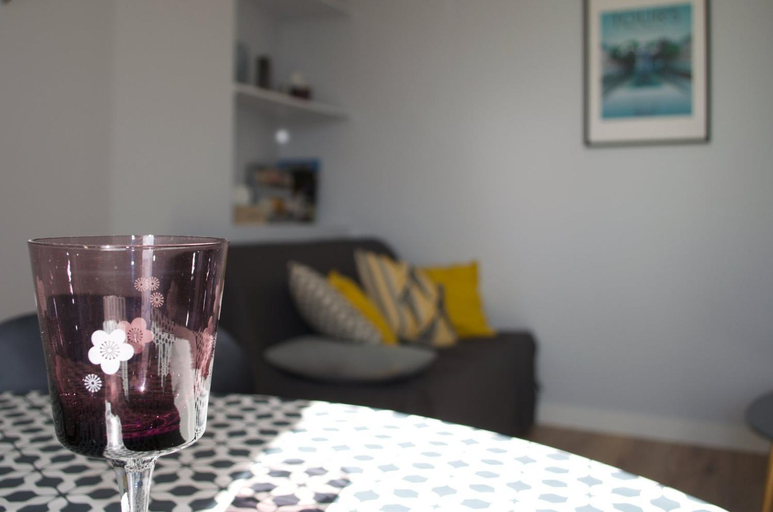 Food & Drinks, Lumineux T2 situe dans l'hyper centre de Tours, Indre-et-Loire