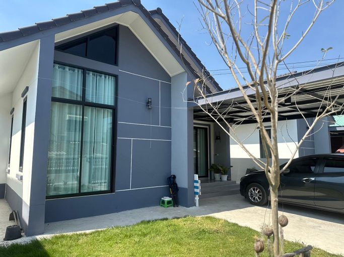 Home Tarin, Muang Buri Ram