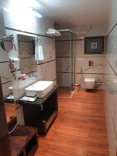 Bathroom 4, hotel suncity palace, Katihar