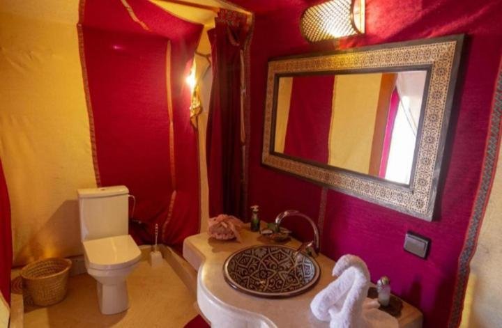 Bathroom 3, Merzouga Luxurious Camp, Errachidia