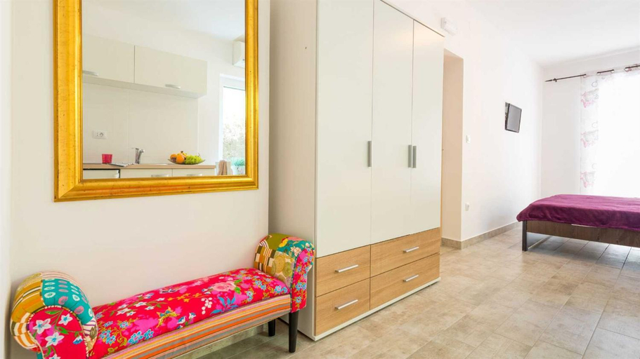 Others 2, Betanija & Arijana BayView Studio Apartments, Dubrovnik