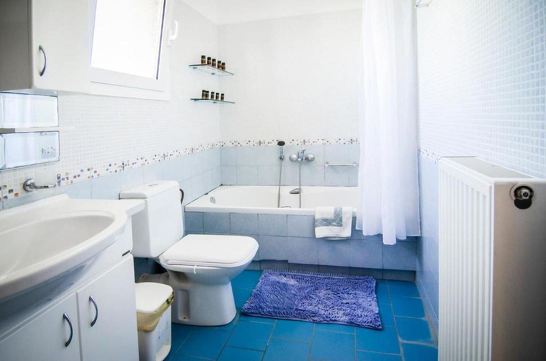 Bathroom 2, Villa Fotini with ocean view, Crete