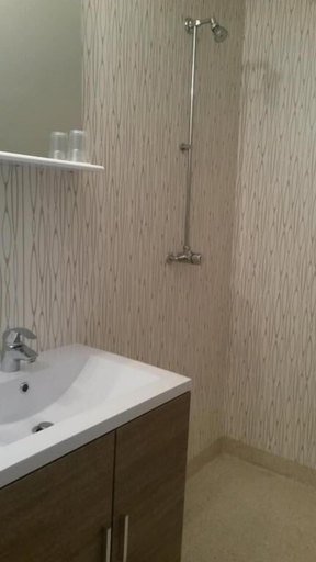 Bathroom 5, Auberge Saint Jacques, Lozère