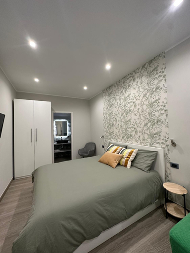 Bedroom 12