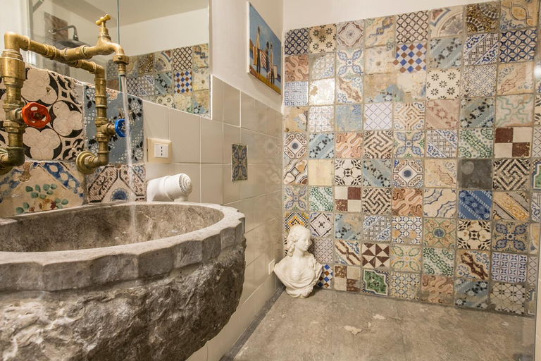 Bathroom 5, B&B Porta di Castro, Palermo