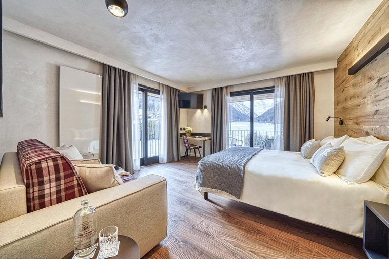 Bedroom 3, Hotel Sant'Orso - Mountain Lodge & Spa, Aosta