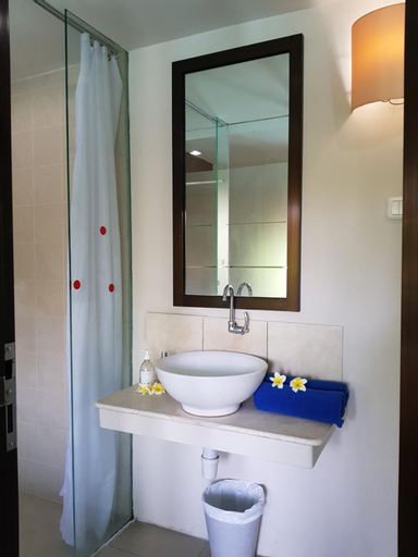 Bathroom 5