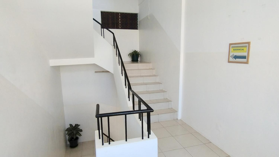 Others 5, Residencial Amarante