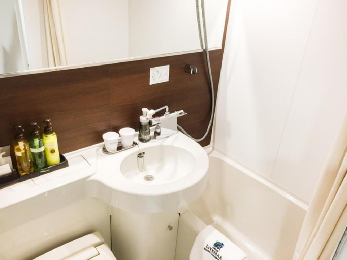 Bathroom 4, HOTEL LiVEMAX Yokkaichi Ekimae, Yokkaichi