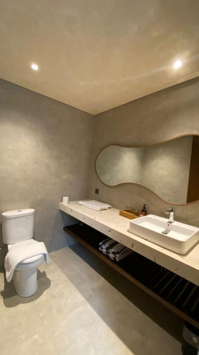 Bathroom 5, Allure Villa Yogyakarta, Yogyakarta