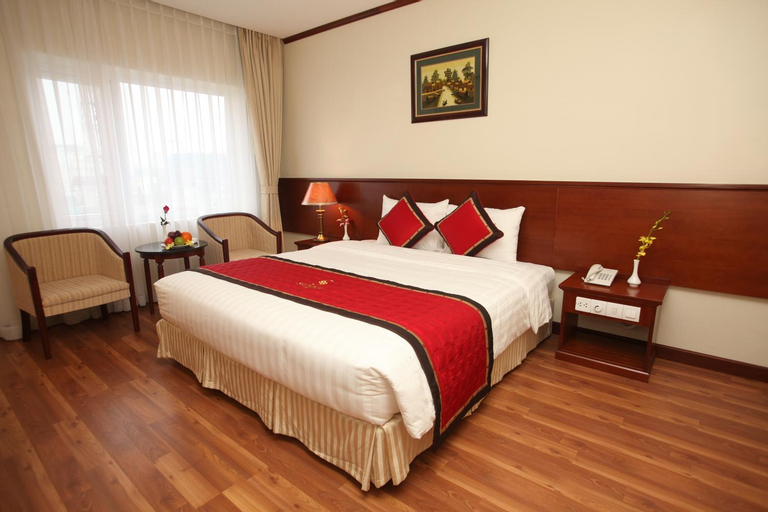 Bedroom 8