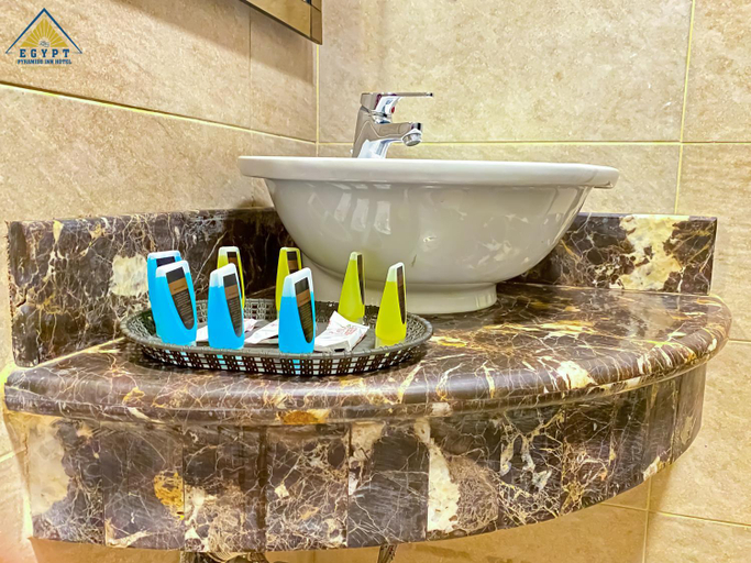 Bathroom 3, Egypt pyramids inn, Unorganized in Al Jizah