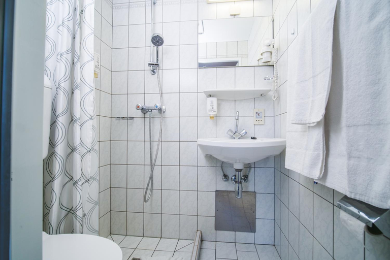 Bathroom 5
