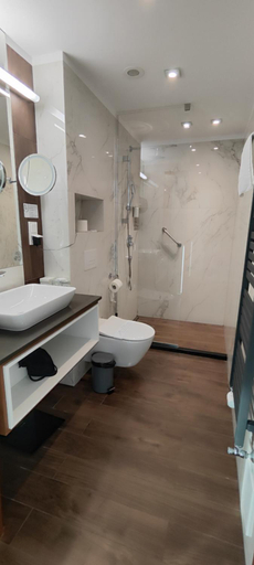 Bathroom 5, Hotel Testa, Gdańsk City