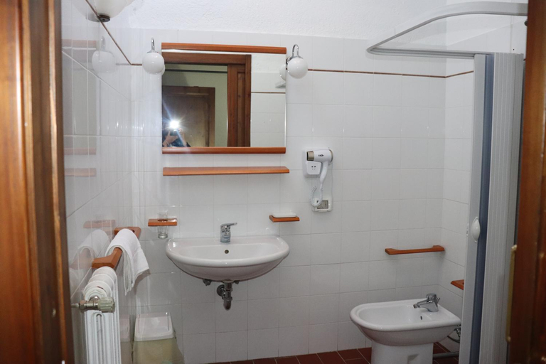 Bedroom 5, Badia Il Vingone, Perugia