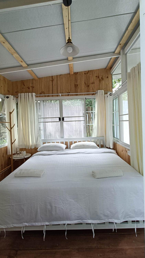 Bedroom 12