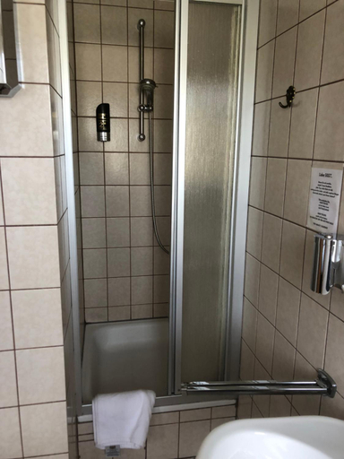 Bathroom 4, Hotel-Gasthof am Waldeck, Bad Kissingen