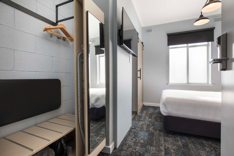 Bedroom 15