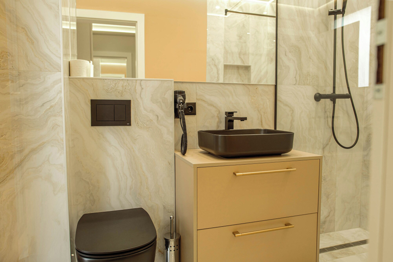 Bathroom 4, Belleview Cluj, Cluj-napoca