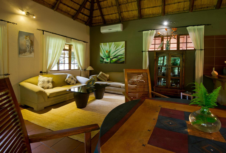 Bedroom 3, Blyde River Canyon Lodge, Mopani