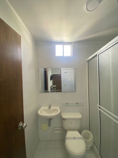 Bathroom 4, 22 guest house, Santa Marta (Dist. Esp.)