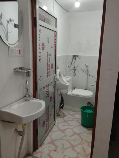 Bathroom 2, Ram Tilak homestay, Faizabad