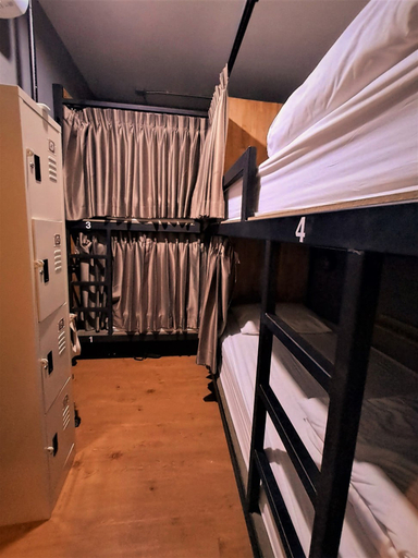 Bedroom 10