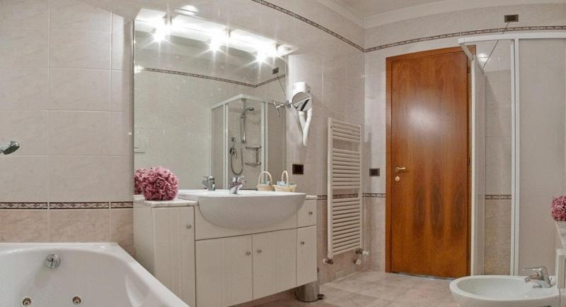 Bathroom, Spresiano, Treviso