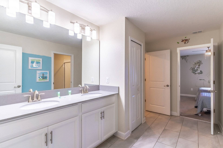 Bathroom 3, 8907 Champions Gate, Osceola
