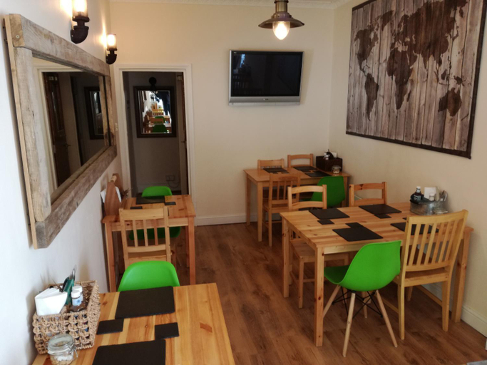 Food & Drinks 5, Driftwood B&B, Dorset