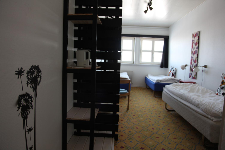 Bedroom 3, Hotel Angmagssalik, Vesturbyggð
