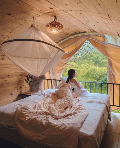 Bedroom 13