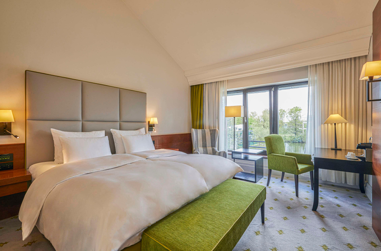 Bedroom 4, Hilton Frankfurt Gravenbruch, Offenbach