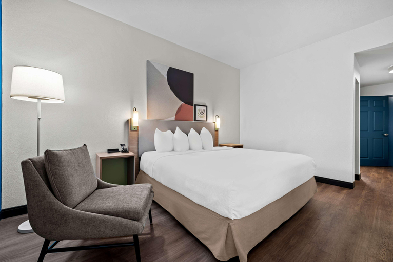 Bedroom 22