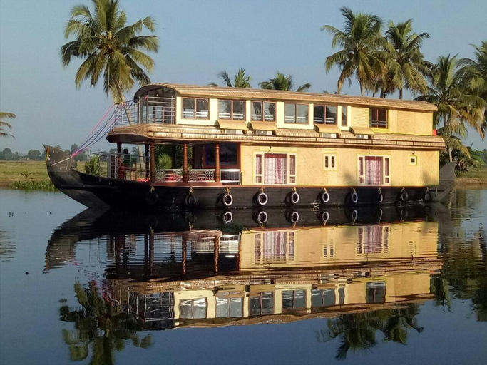 Exterior & Views 1, Marari houseboat, Alappuzha