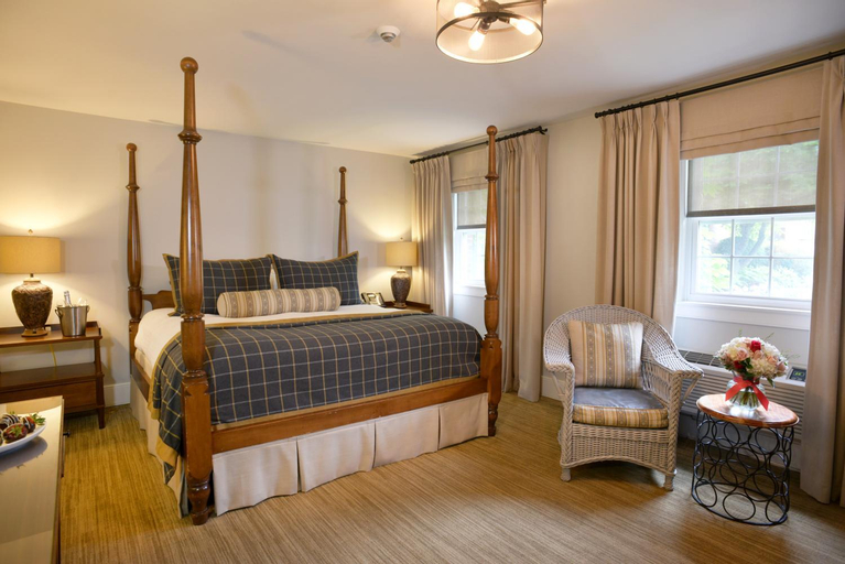 Bedroom 4, Pillar and Post Inn & Spa, Niagara