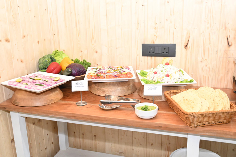Food & Drinks 5, Praveg Tent City Ayodhya, Saryu, Faizabad
