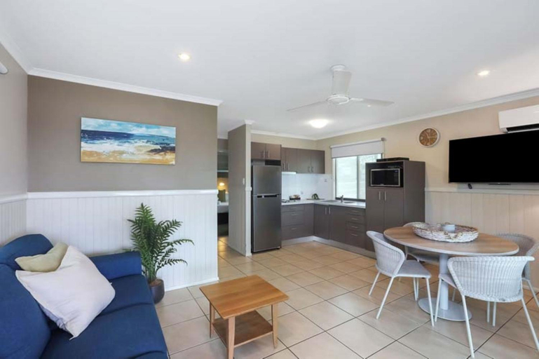 Dining Room 8