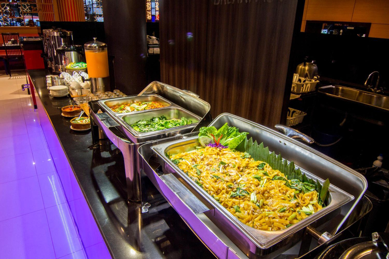 Food & Drinks