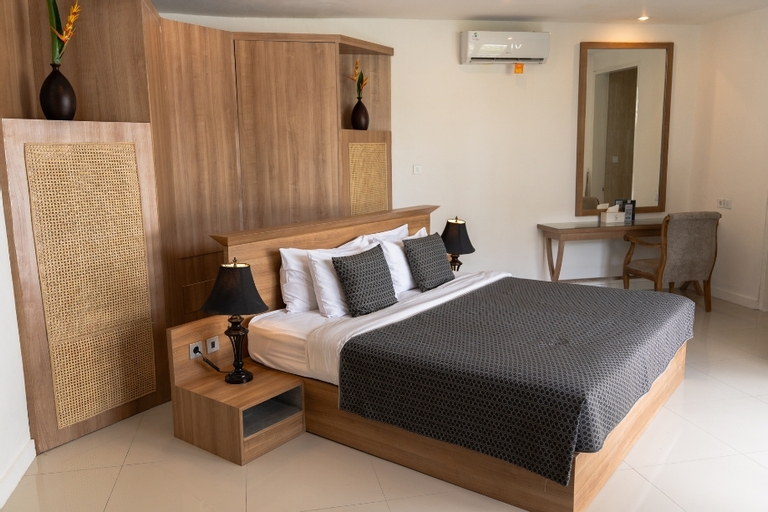Bedroom 13