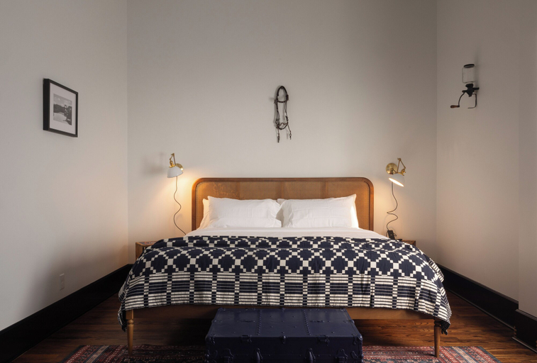 Bedroom 3, Hotel Hardware, Columbia