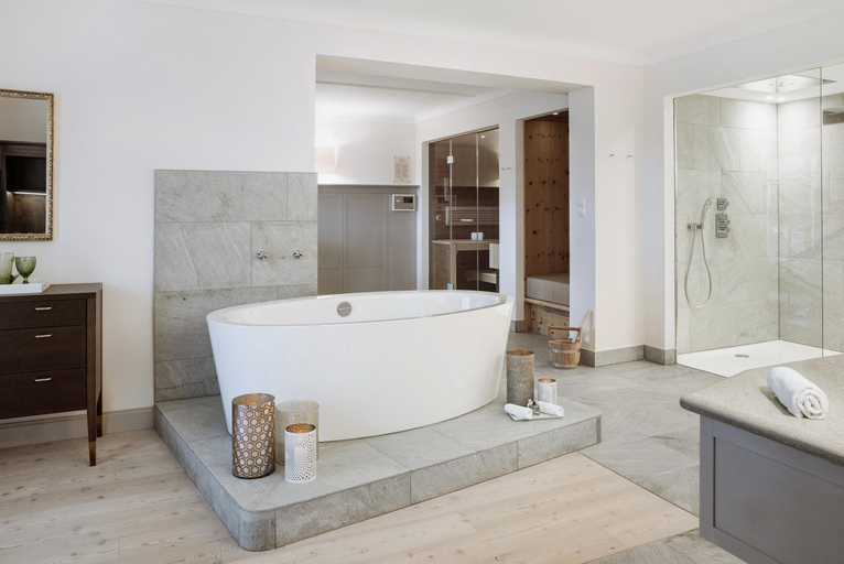 Bathroom 5