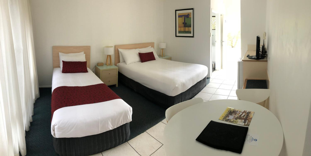 Bedroom 6