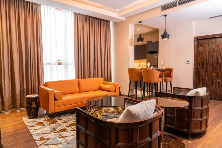 Others 5, Hotel Fleur de Lys Point E, Dakar