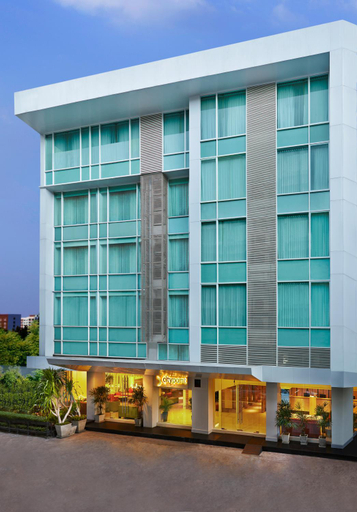 Exterior & Views 2, Citypoint Hotel, Khlong Toey