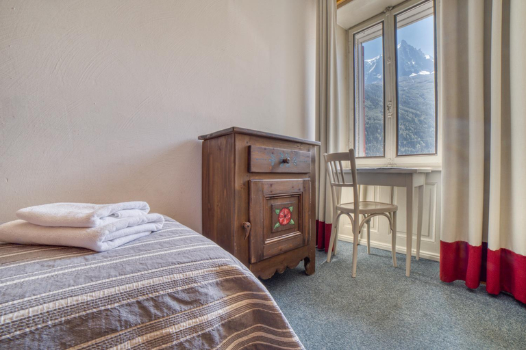 Bedroom 2, Chaumiere Lodge, Haute-Savoie