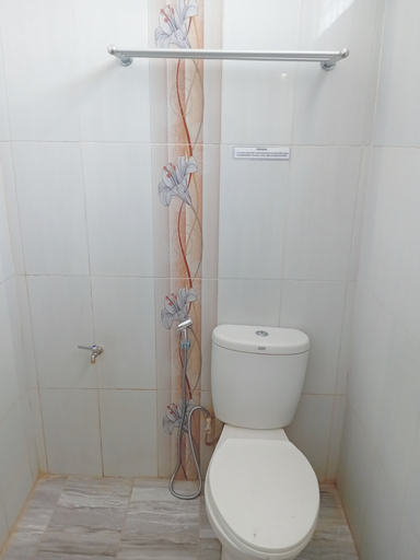 Bathroom 5, Musafira Hotel Syariah, Yogyakarta