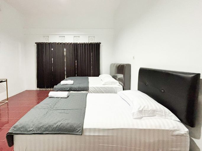 Bedroom 9
